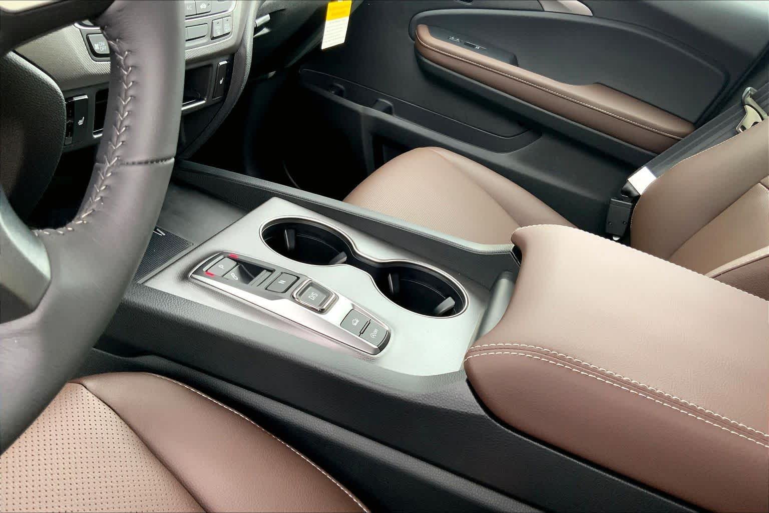 New 2026 Platinum White Pearl Honda RTL image 7