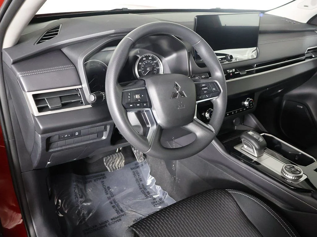 2026 Mitsubishi Outlander ES - Photo 28