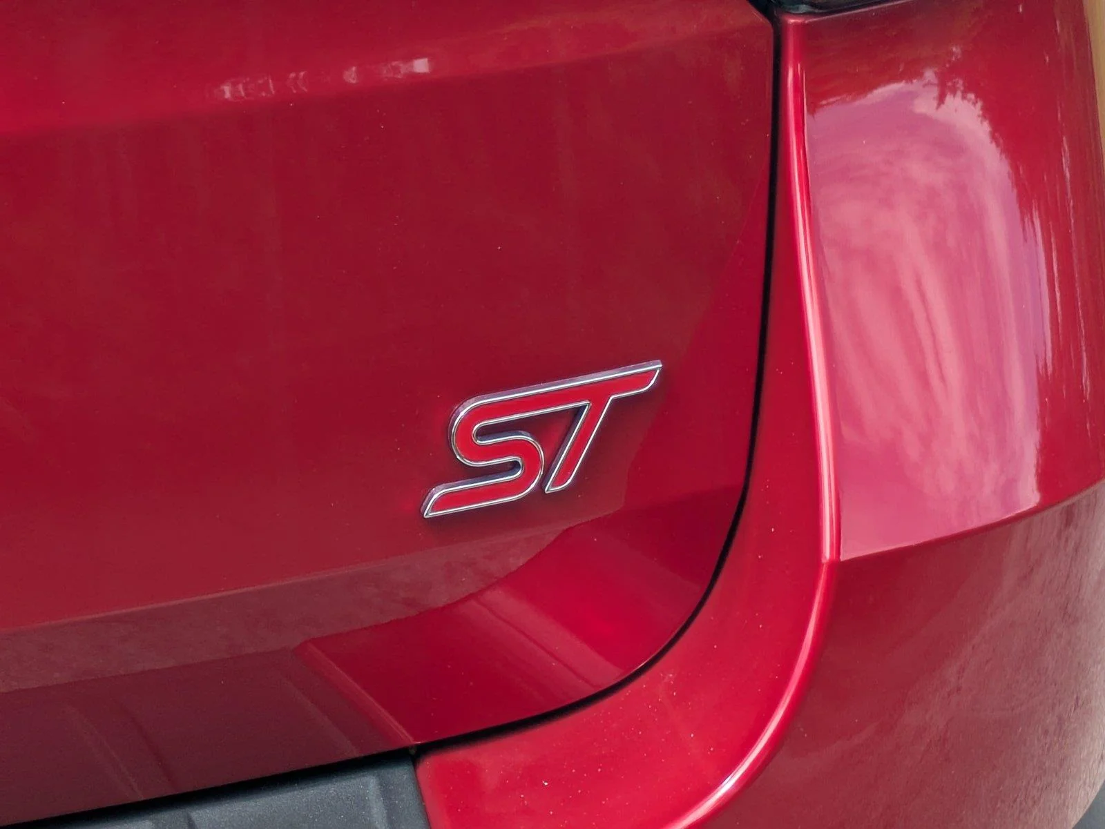 2025 Ford Explorer ST - Photo 7