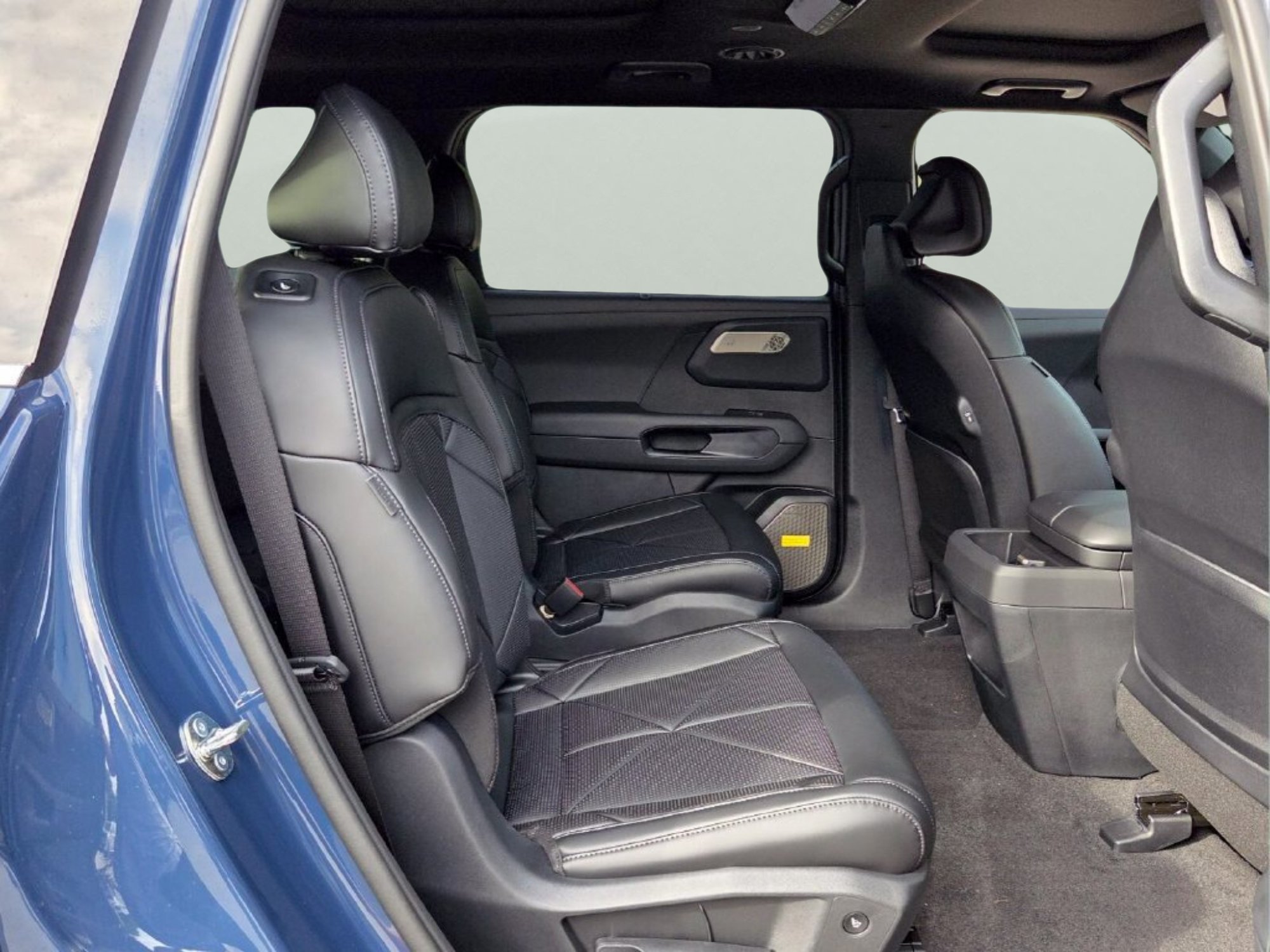 New 2027 Midnight Lake Blue Kia SX image 14