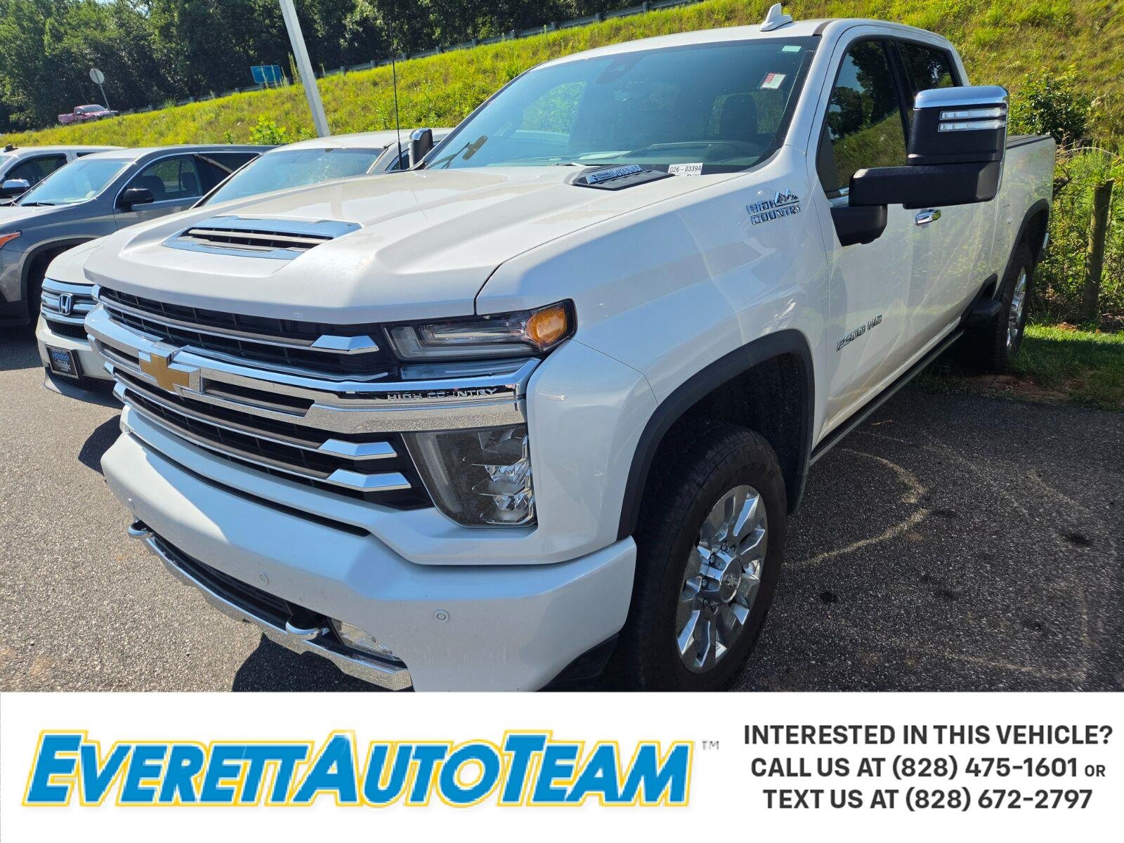 Used 2023 IRIDESCENT PEARL TRICOAT Chevrolet High Country image 1