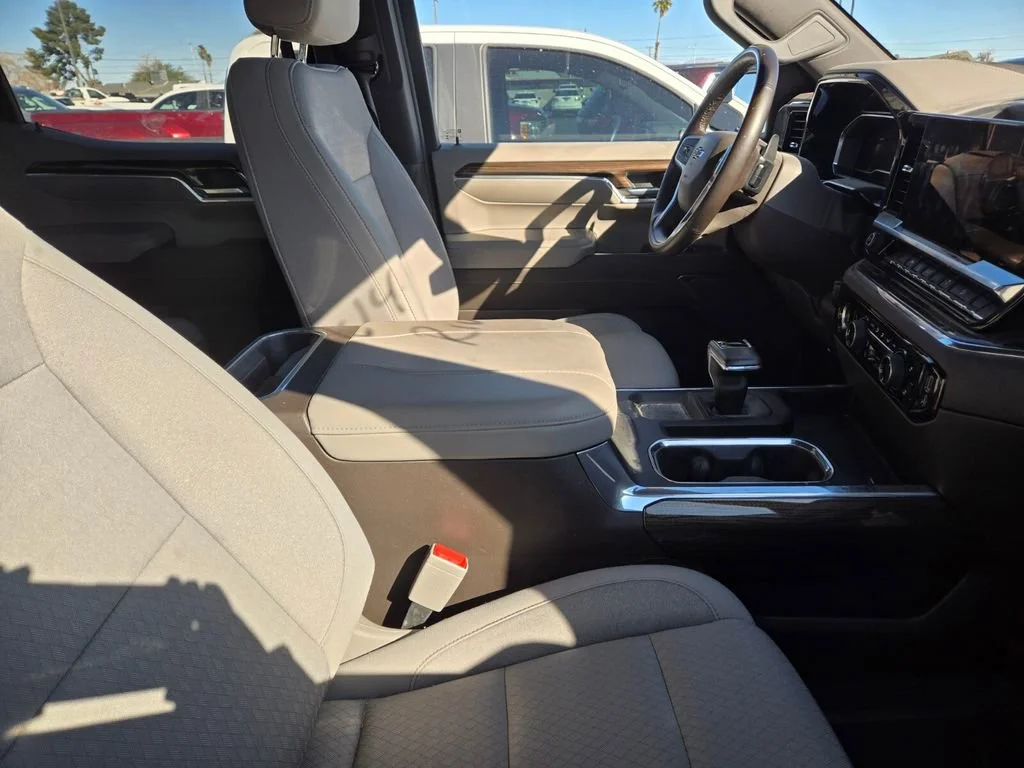 Used 2024 Radiant Red Tintcoat Chevrolet LT Trail Boss image 4