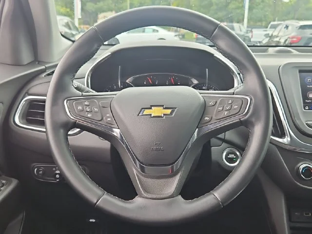 Used 2024 Lakeshore Blue Metallic Chevrolet LT image 14