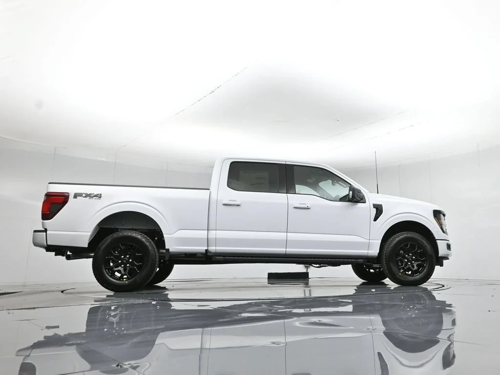 New 2026 White Ford XLT image 6