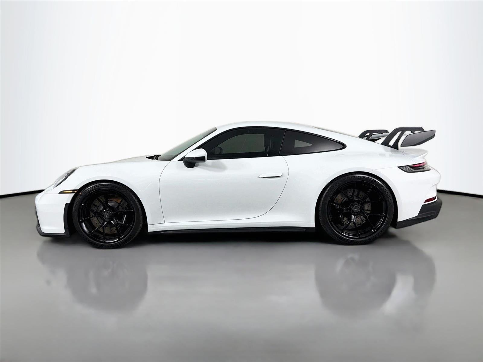 Certified Used 2022 Carrara White Metallic Porsche GT3 (MY22) image 2