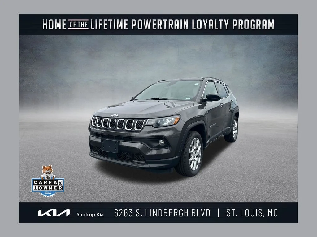 2023 Jeep Compass Latitude Lux 4X4's photo