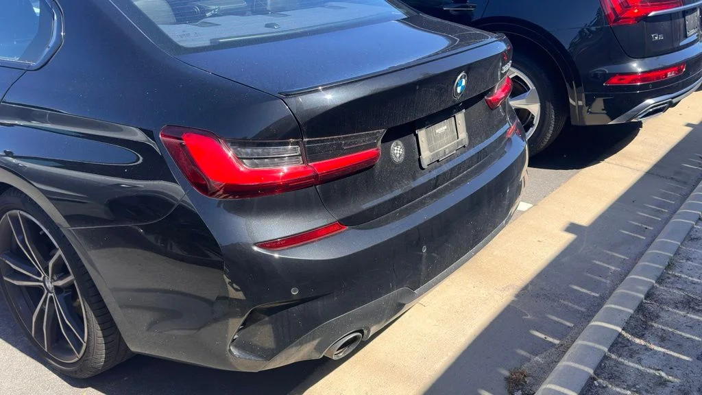 Used 2022 Black Sapphire Metallic BMW 330i image 9