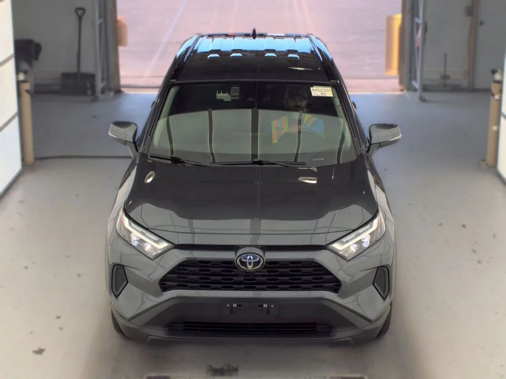 Used 2025 Magnetic Gray Metallic Toyota XLE image 2