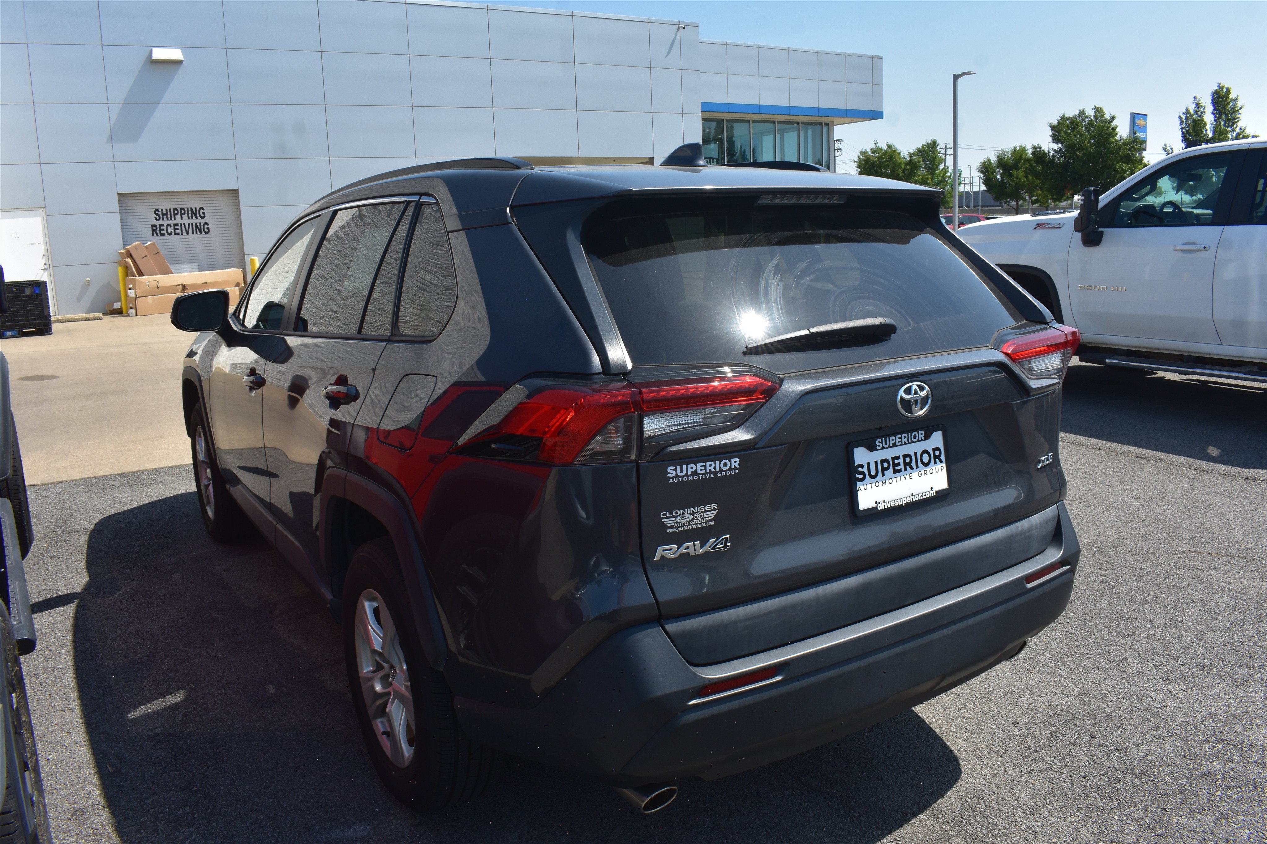 Used 2021  Toyota XLE image 6