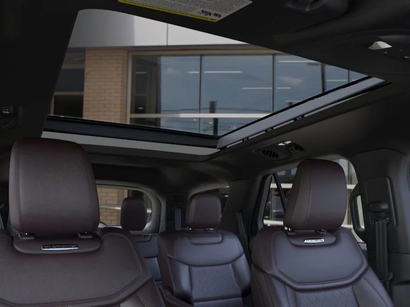 New 2026 White Ford Platinum image 23