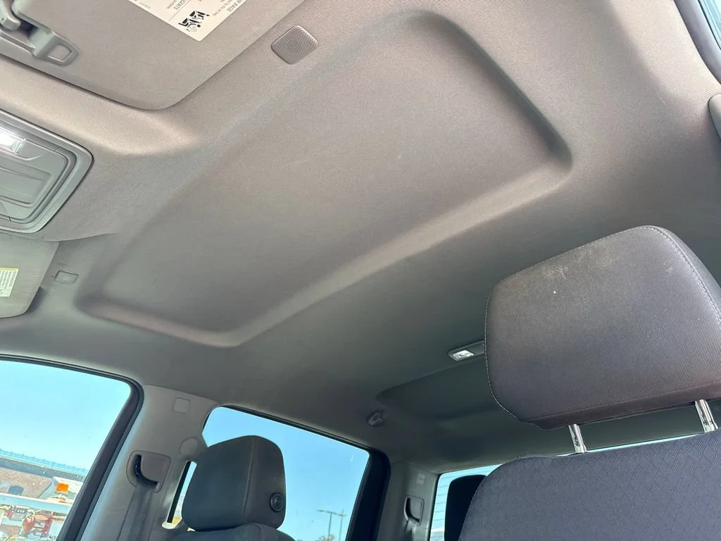 Used 2021 SHADOW GRAY METALLIC Chevrolet LT image 3