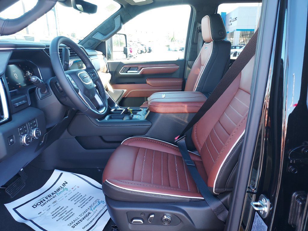 New 2026 Onyx Black GMC Denali Ultimate image 13