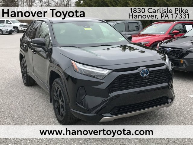 2022 Toyota RAV4 SE