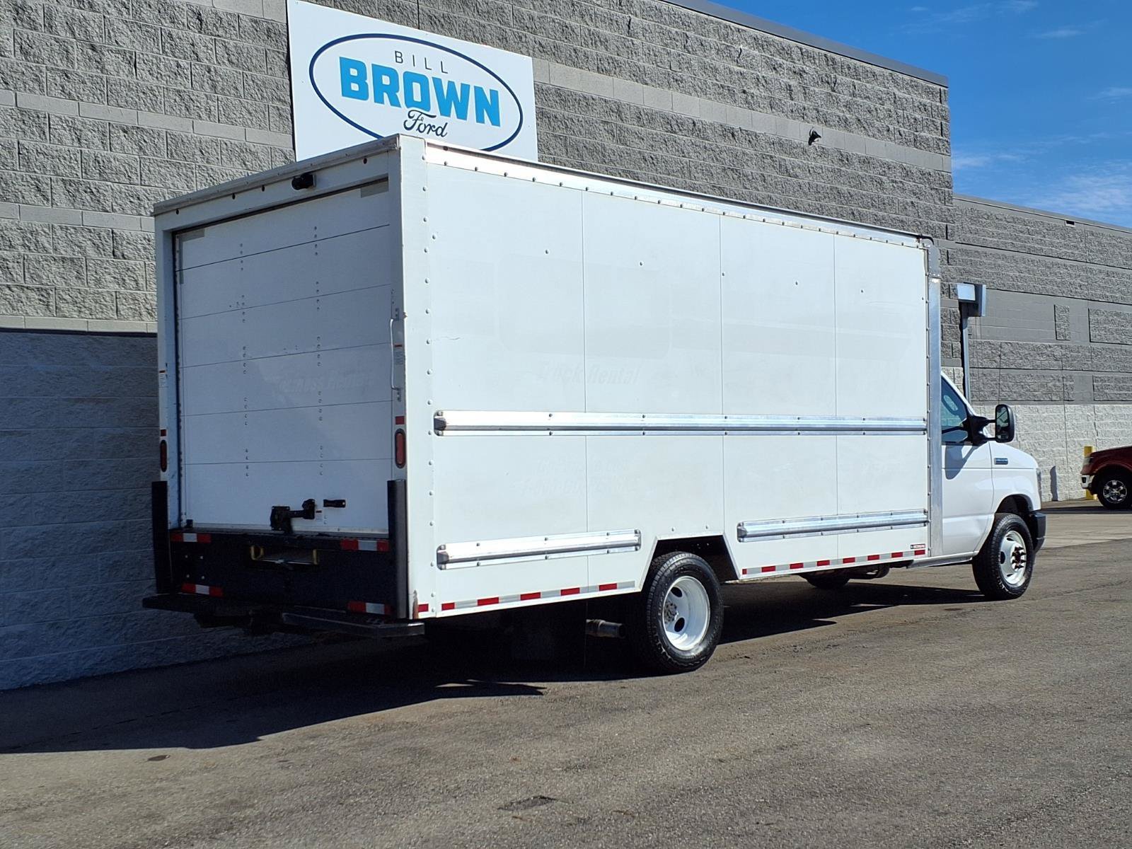 Used 2022 Oxford White Ford Base image 25
