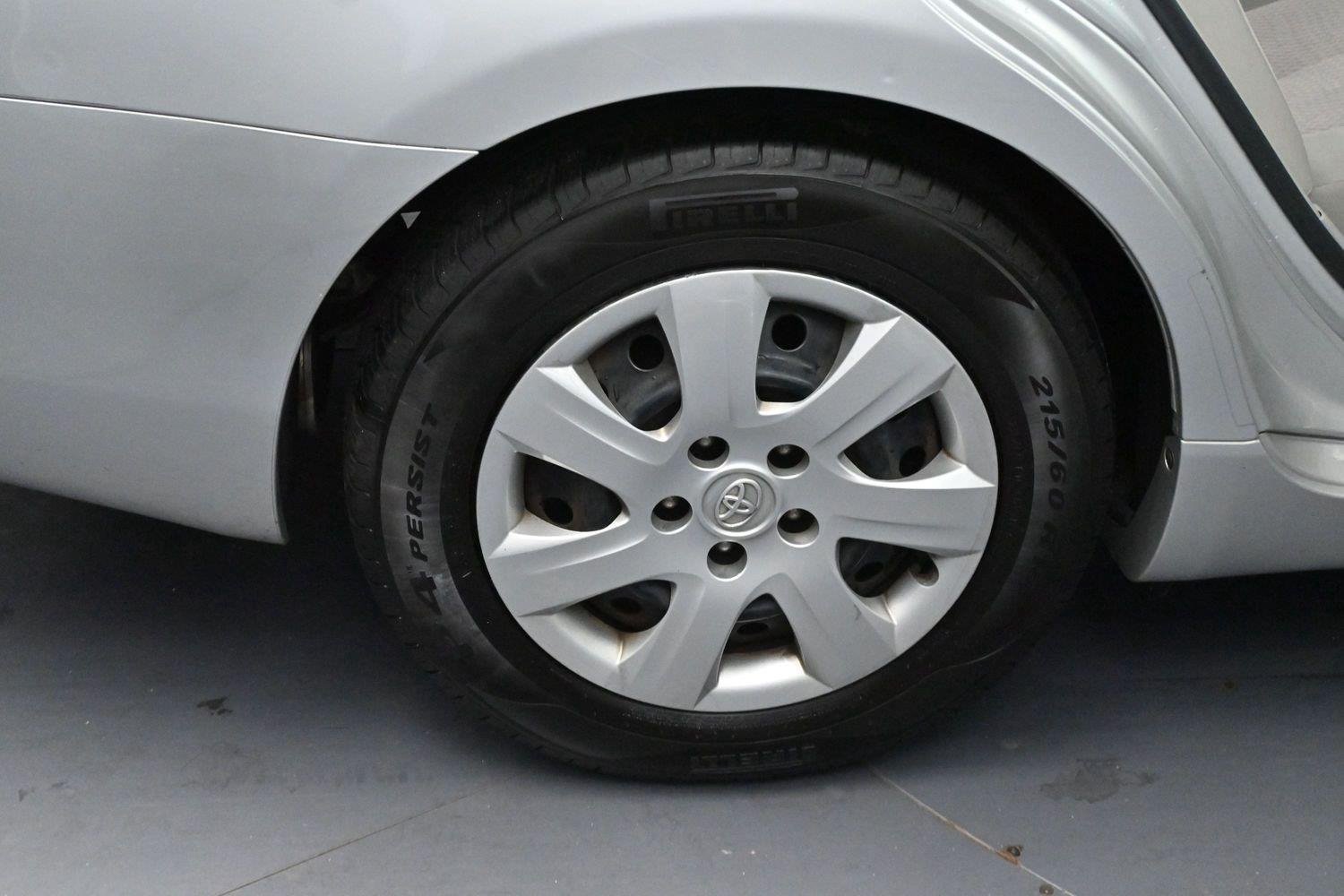 Used 2010 Classic Silver Metallic Toyota LE image 26