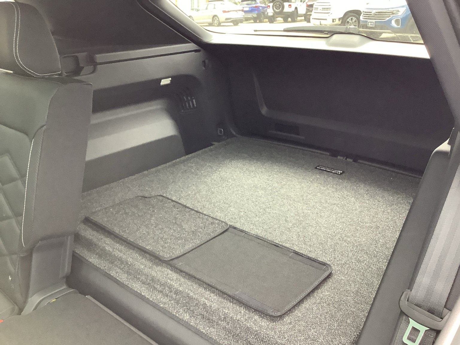 New 2026 Pure Gray Volkswagen 2.0T SE w/Technology image 23