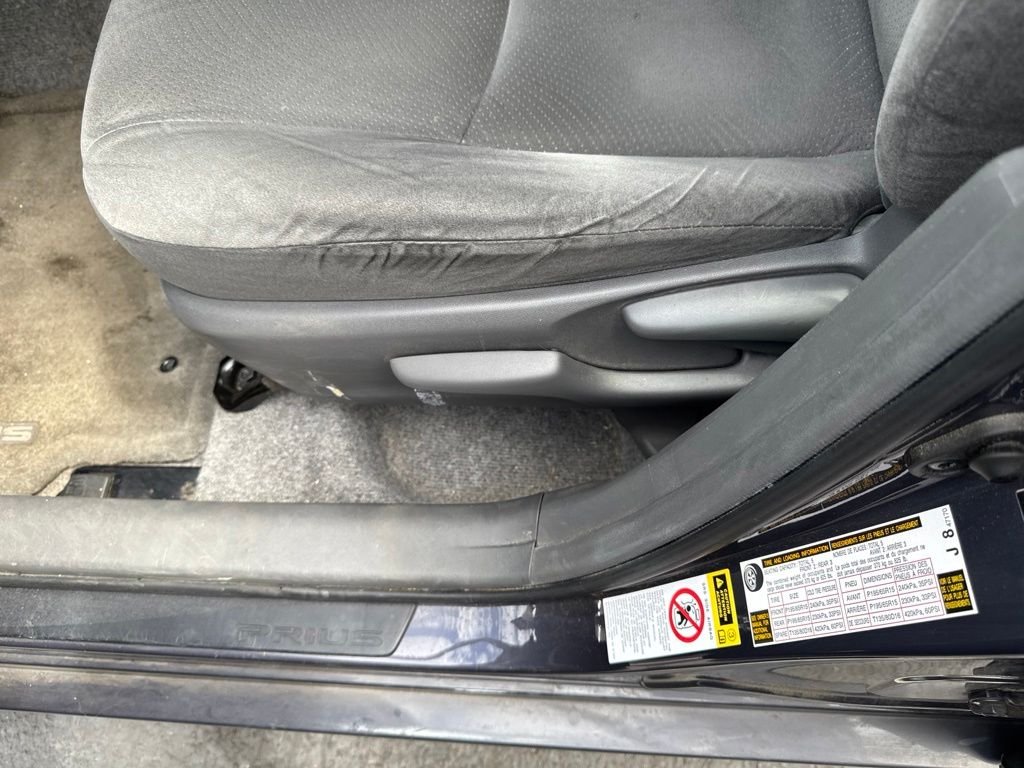 Used 2011 Gray Toyota Two image 5