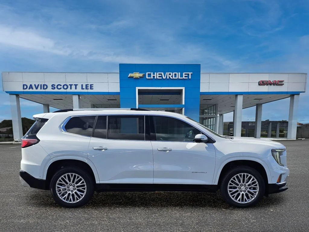 Used 2026 Glacier White Tricoat GMC Denali image 8