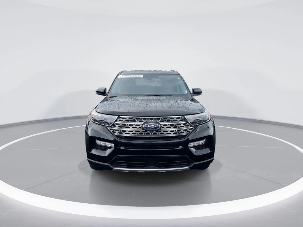 Used 2023 Black Ford Limited image 3