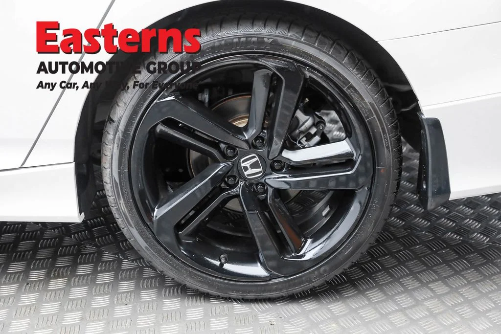 Used 2022 White Honda Sport image 8