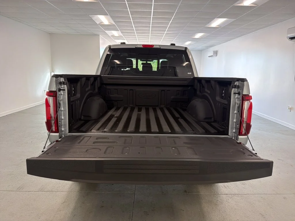 New 2026 Iconic Silver Metallic Ford Lariat® image 8