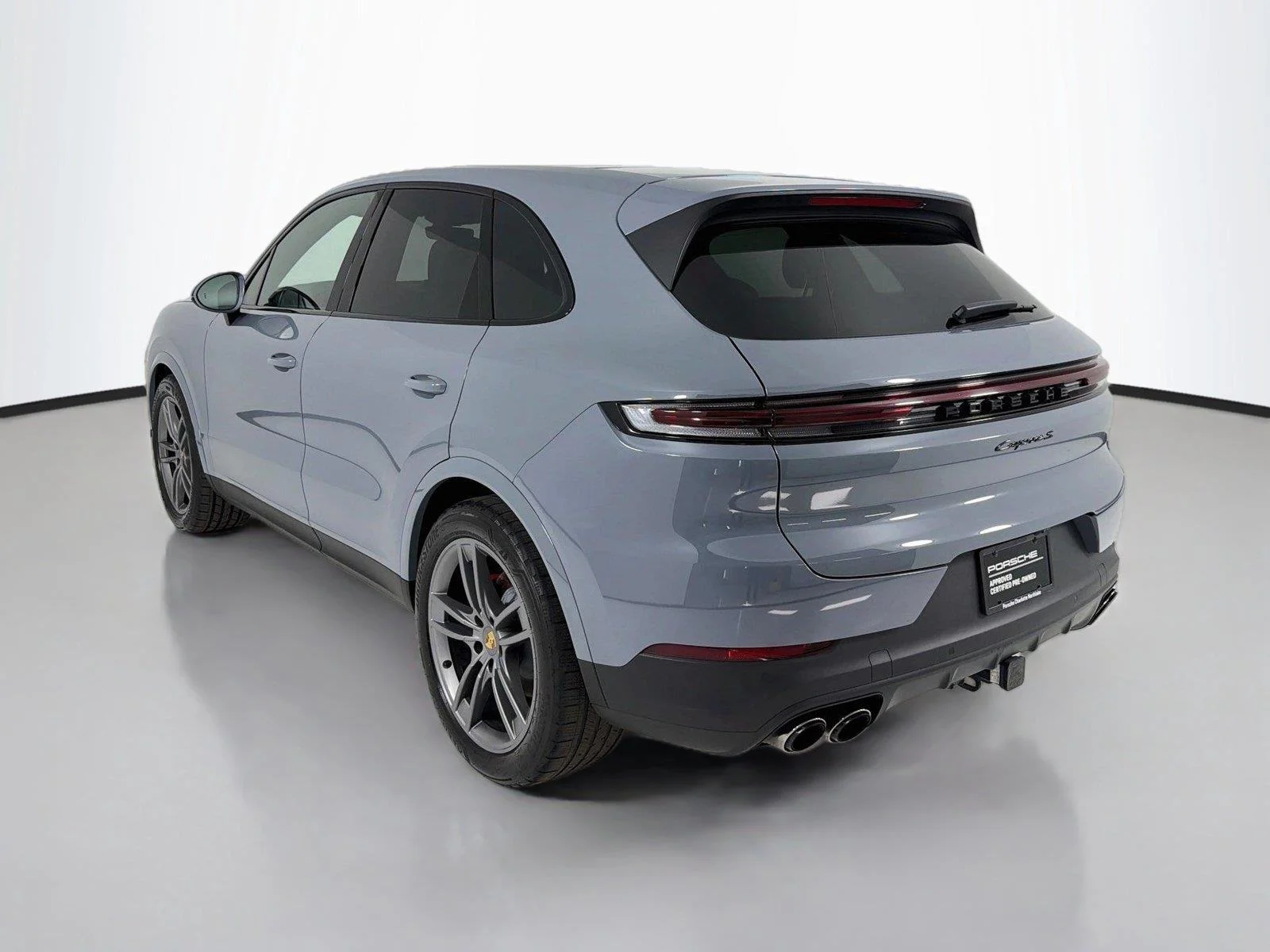 Used 2024 Arctic Grey Porsche S image 3