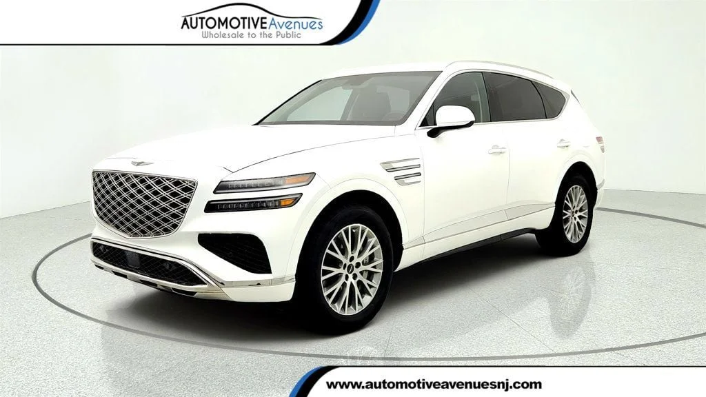 Used 2025 Uyuni White Genesis 2.5T AWD image 1