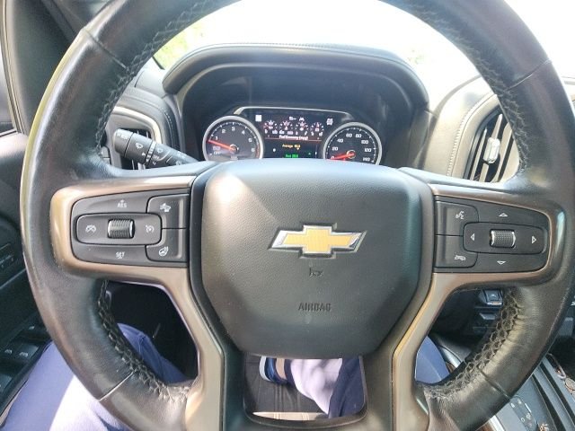 Used 2021 Black Chevrolet High Country image 34