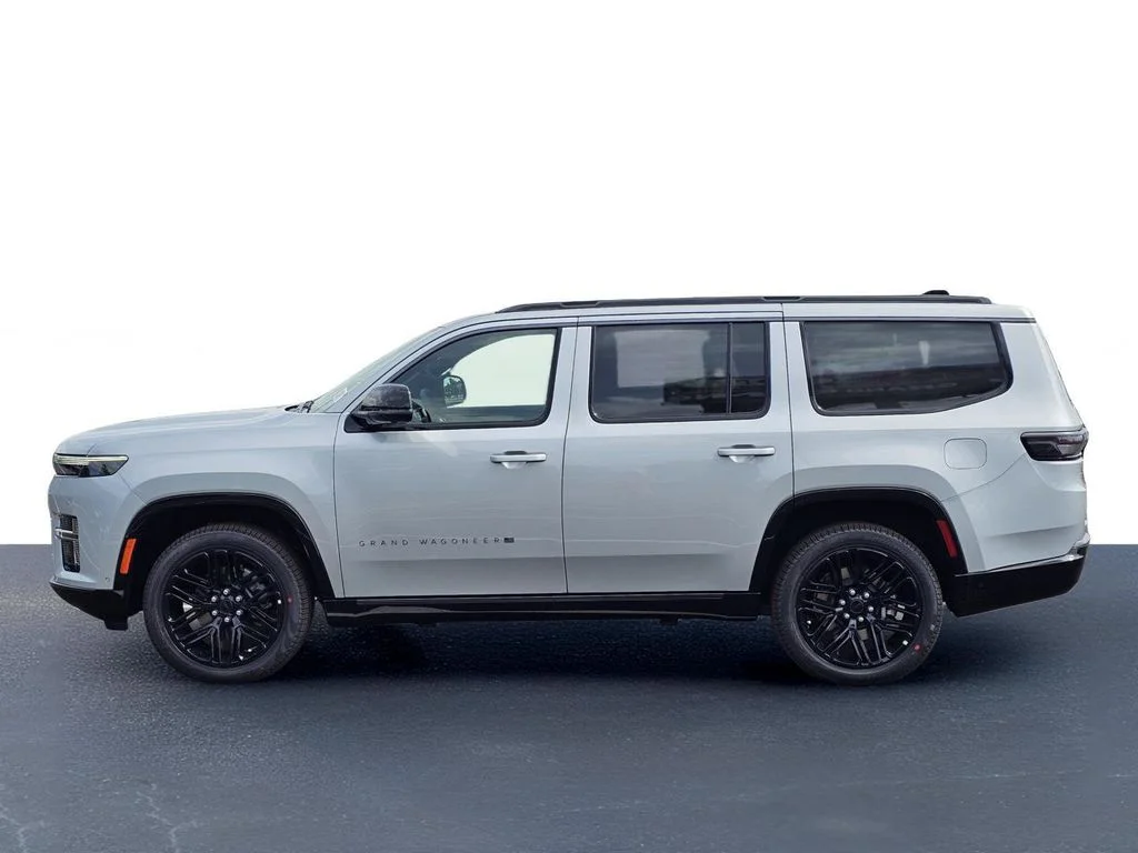 New 2026 Silver Zynith Jeep Limited Reserve image 13