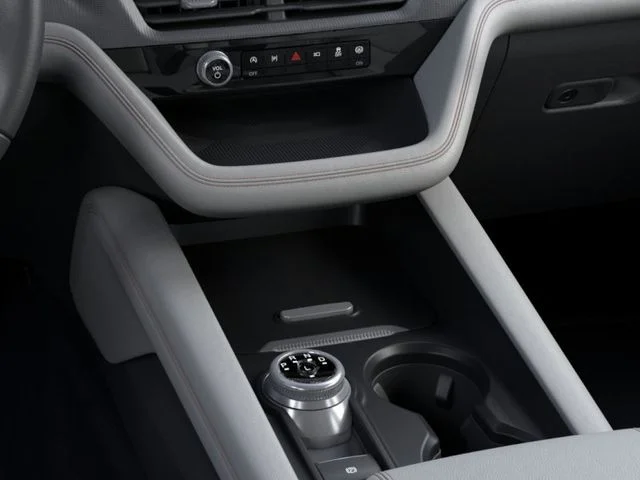 Used 2025 Vapor Blue Ford Active image 15