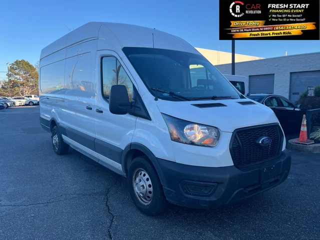 Pre-Owned 2022 Ford Transit Cargo Van