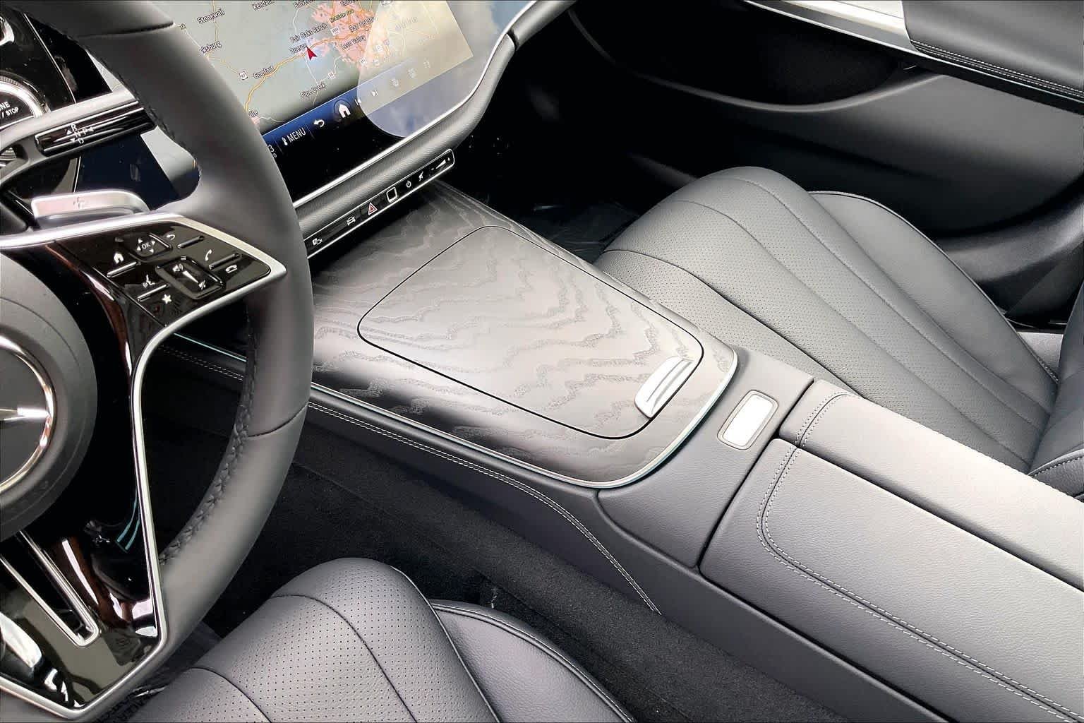 New 2026 Verde Silver Metallic Mercedes-Benz E 450 image 10