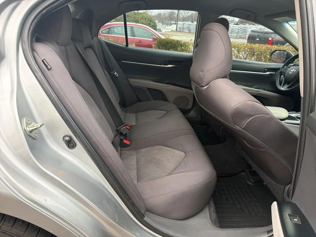Used 2019 Silver Toyota LE image 27