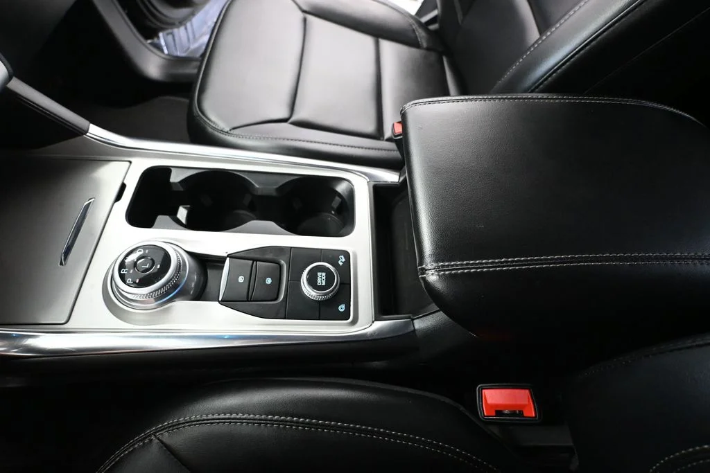 Used 2022 Black Ford XLT image 34