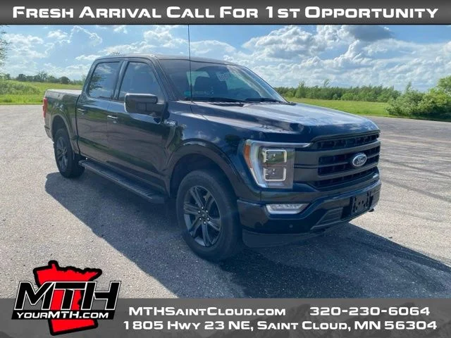 Certified Used 2023 Black Ford Lariat image 2