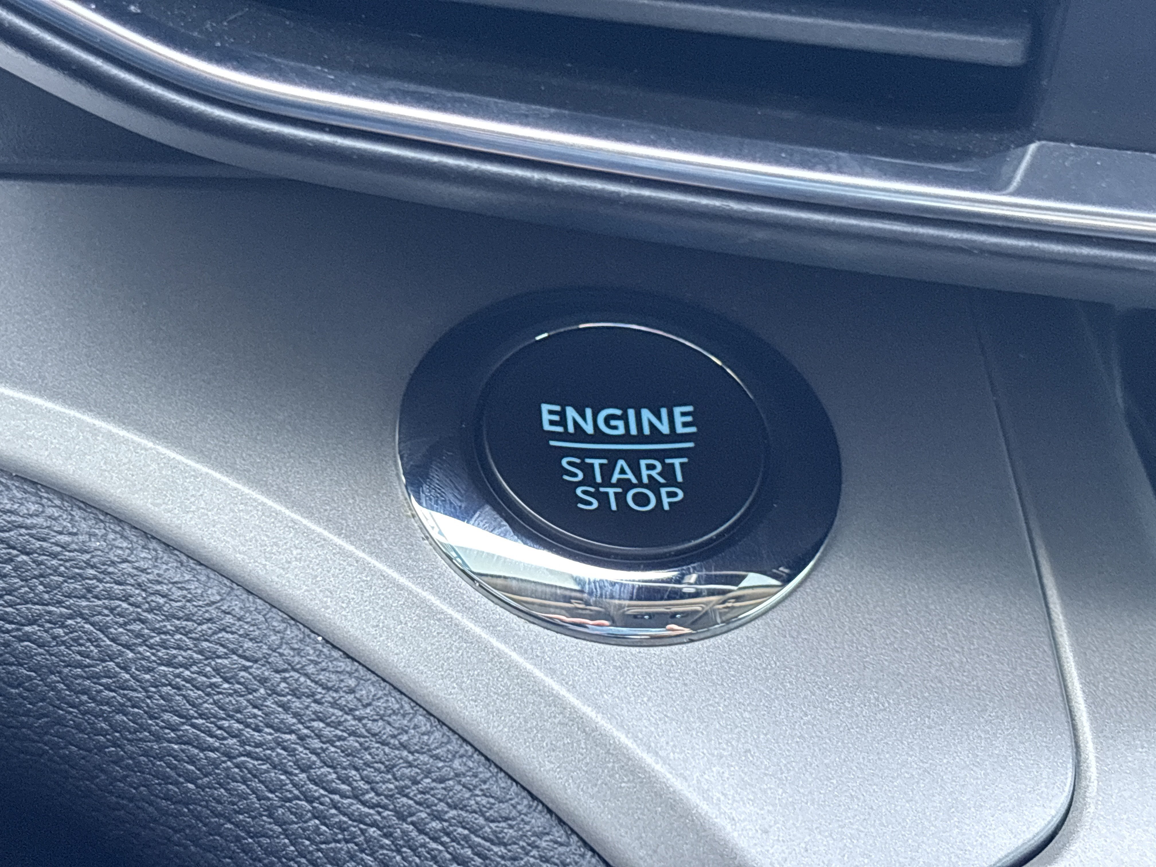 Used 2022 Blue Ford XLT image 28