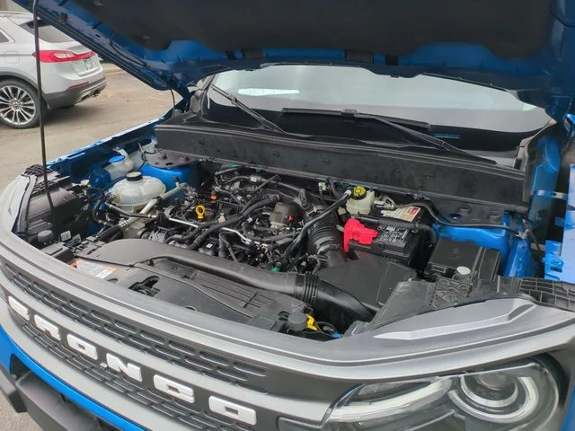 Used 2022 Blue Ford Badlands image 35