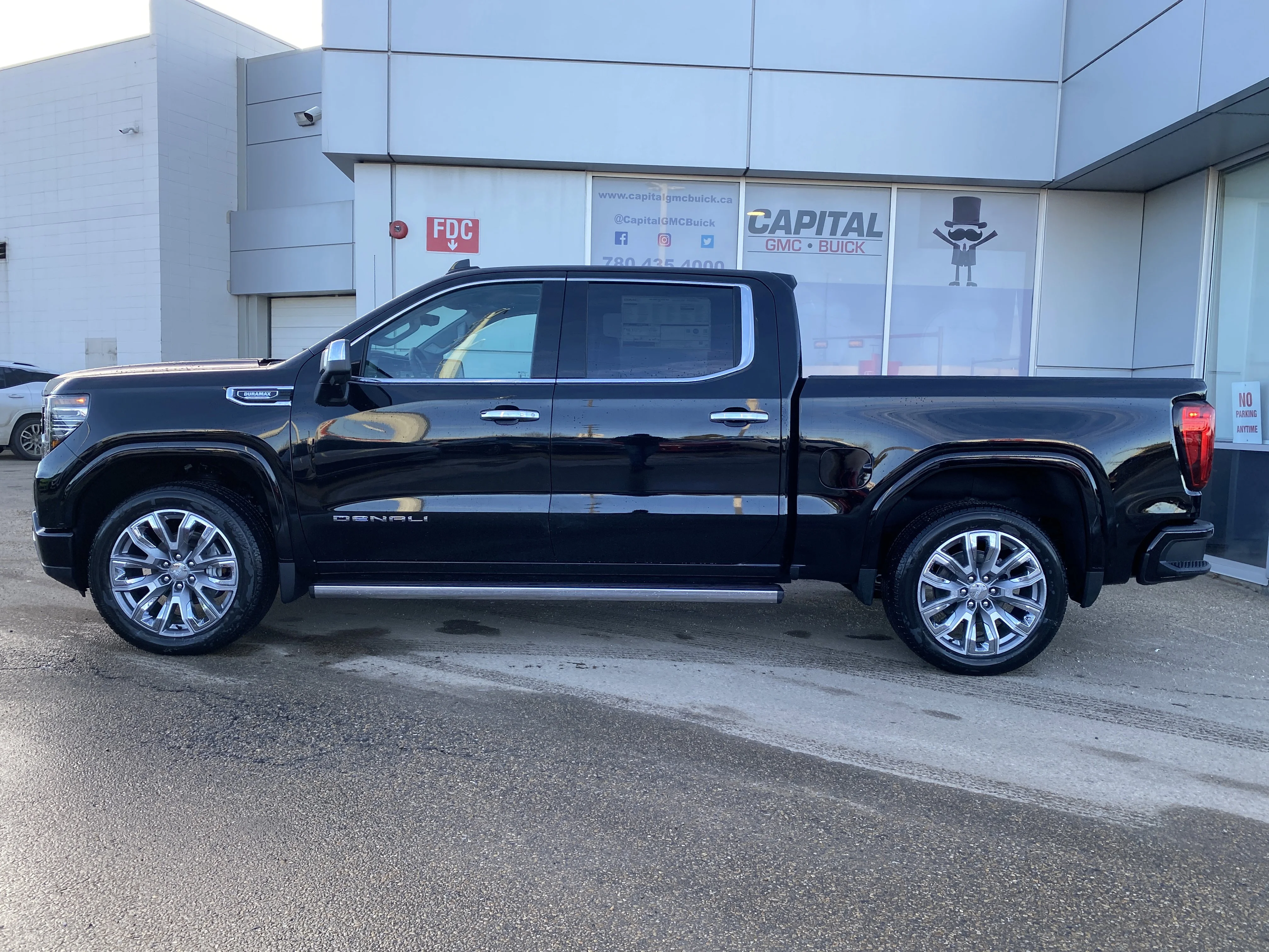 New 2026 ONYX BLACK GMC Denali image 3