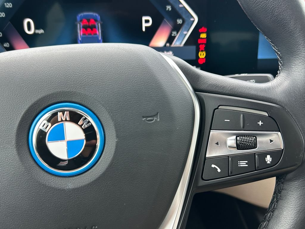 Certified Used 2023 Tanzanite Blue II Metallic BMW eDrive40 image 20