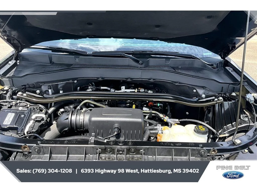 Used 2022 Carbonized Gray Metallic Ford ST-Line image 8