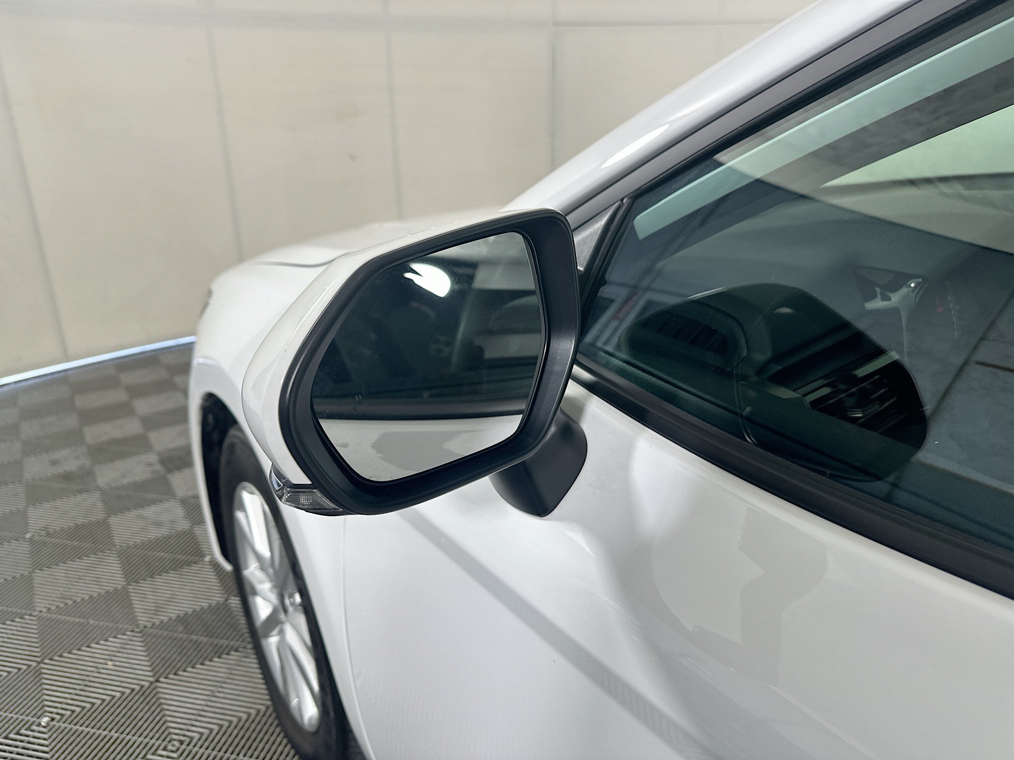 Certified Used 2025 Ice Toyota LE image 10