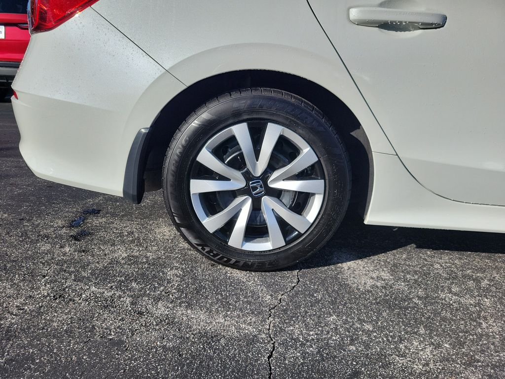 2024 Honda Civic LX - Photo 6