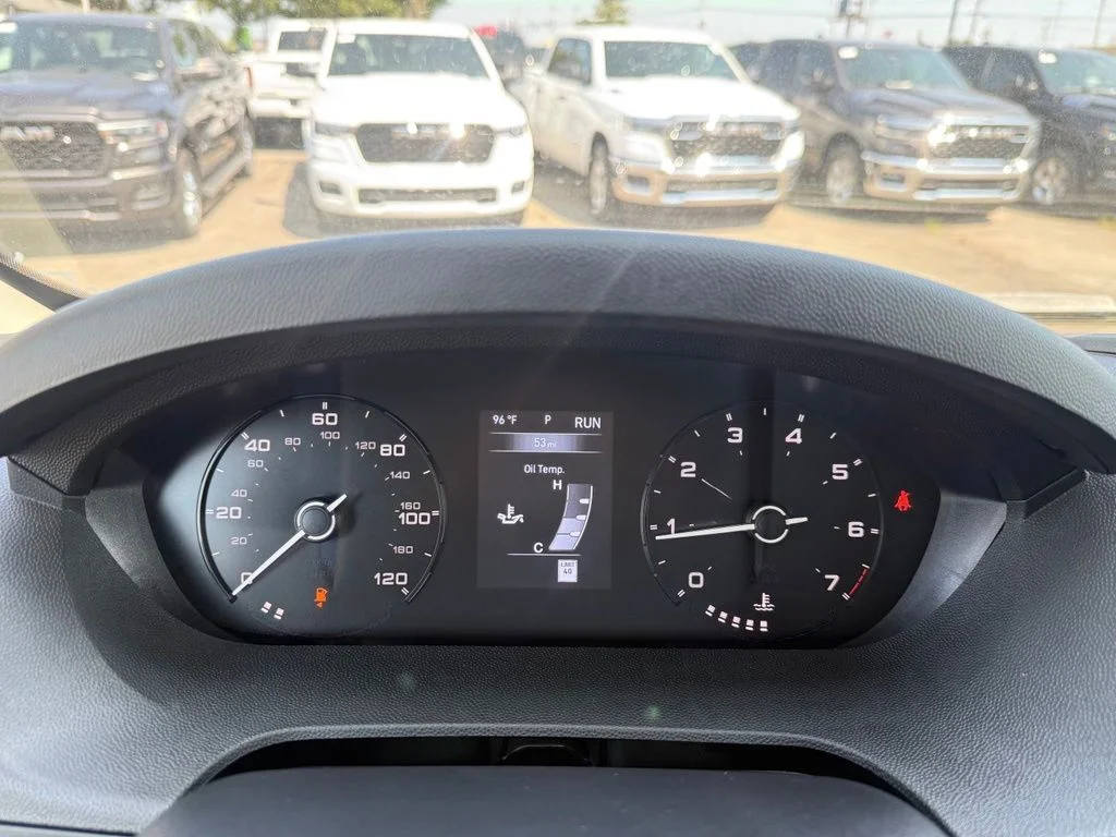 Used 2026 White Ram Base image 15