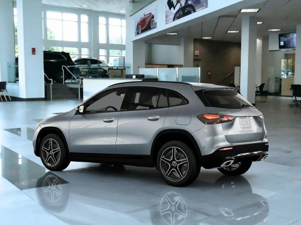 New 2026 Cirrus Silver Metallic Mercedes-Benz GLA 250 image 29