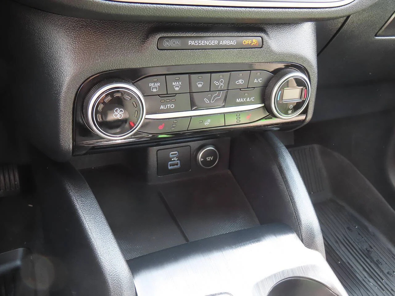 2021 Ford Escape SE - Photo 20