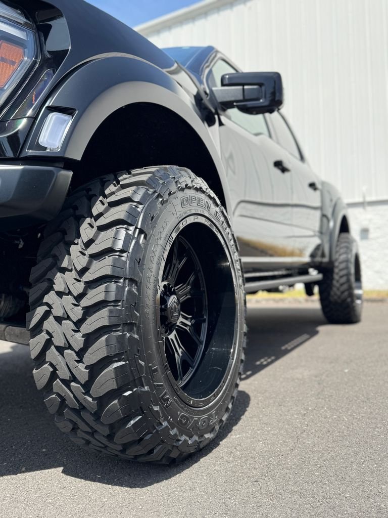 Used 2025 Black Metallic Ford Raptor R image 49