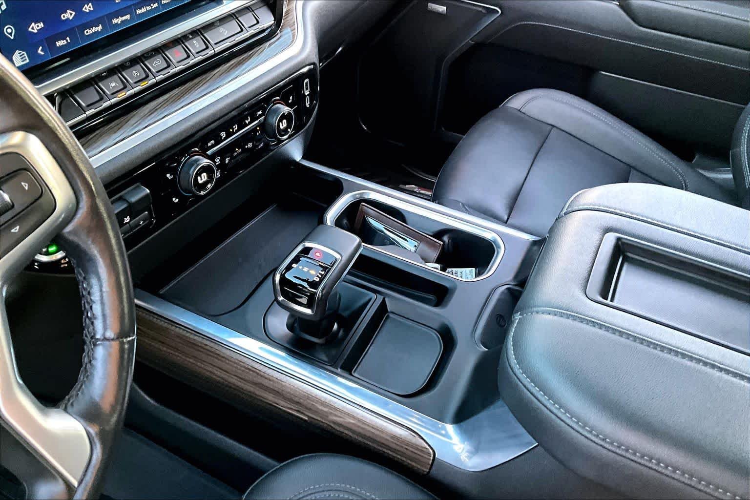 Used 2022 Black Chevrolet LT Trail Boss image 17