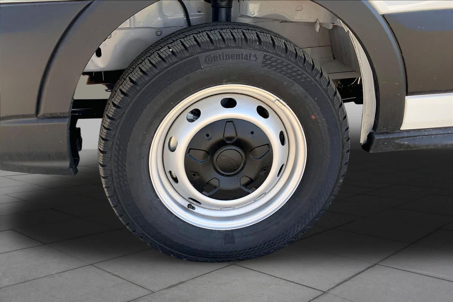New 2026 Oxford White Ford Cargo Van image 11