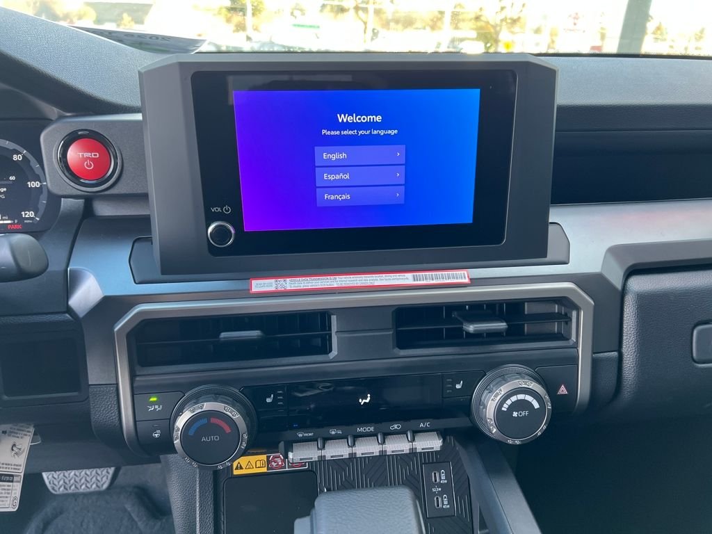 2025 Toyota 4Runner TRD Off-Road - Photo 19