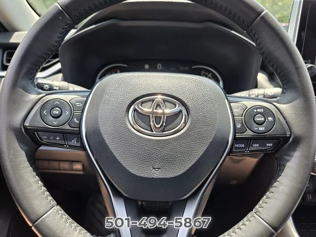 Used 2023 Beige Toyota XLE Premium image 20